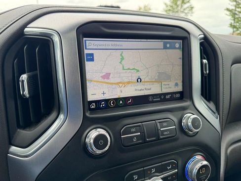 Used 2021 GMC Sierra 1500 SLT w/ SLT Premium Plus Package AWD/4WD image 22