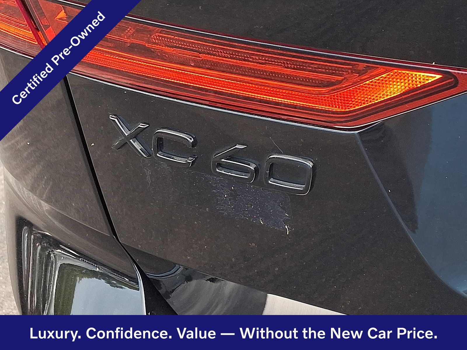 Certified 2024 Volvo XC60 B5 Ultimate w/ Climate Package AWD/4WD image 30