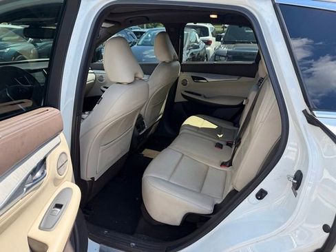 Used 2019 INFINITI QX50 Essential w/ Sensory Package AWD/4WD image 10