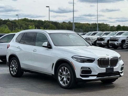 Used 2021 BMW X5 xDrive40i AWD/4WD image 40