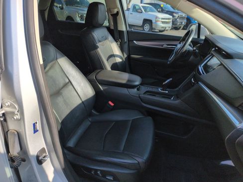 Used 2018 Cadillac XT5 Premium Luxury image 18
