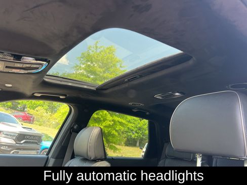 Used 2025 Hyundai Palisade Calligraphy FWD image 15