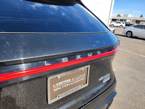 Used 2024 Lexus RX 500h F Sport image 14