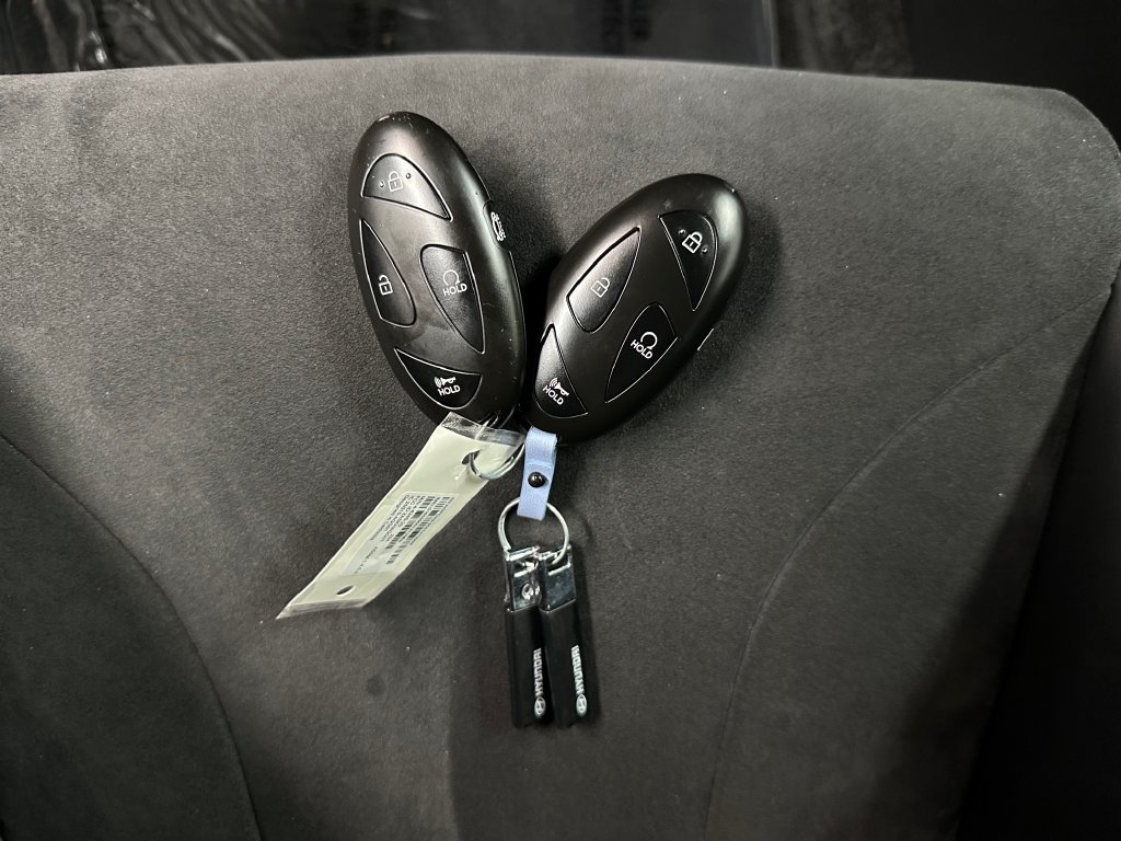 Used 2025 Hyundai Elantra N FWD image 38