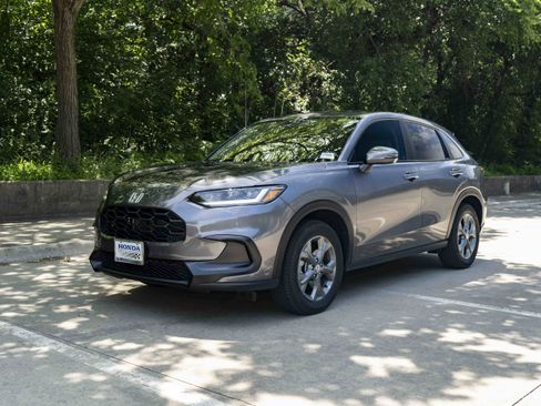 Certified 2026 Honda HR-V LX image 5