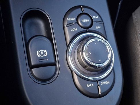 Used 2024 MINI Cooper SE image 20