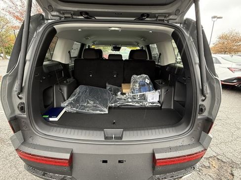 New 2026 Hyundai Santa Fe SE image 15