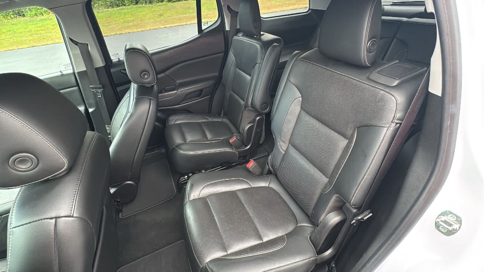 Used 2018 GMC Acadia SLT AWD/4WD image 26