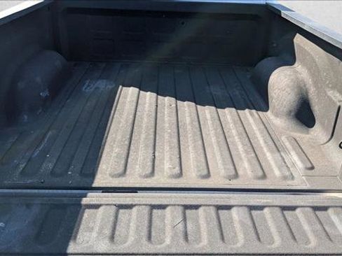 Used 2014 RAM 1500 Classic SLT image 6