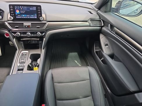 Used 2022 Honda Accord Sport image 16
