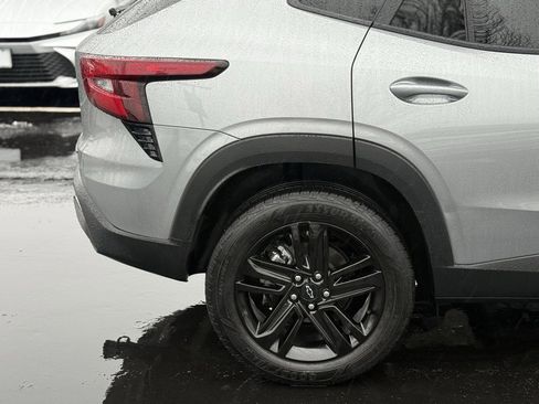 Used 2024 Chevrolet Trax ACTIV w/ Driver Confidence Package image 8