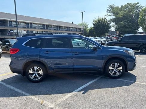Used 2020 Subaru Ascent Premium w/ Convenience Package AWD/4WD image 9