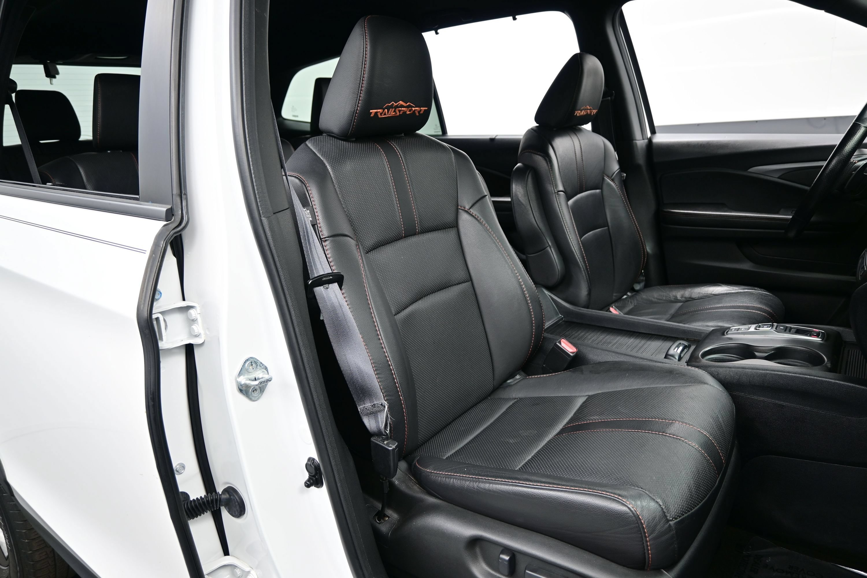 Used 2022 Honda Pilot TrailSport image 14
