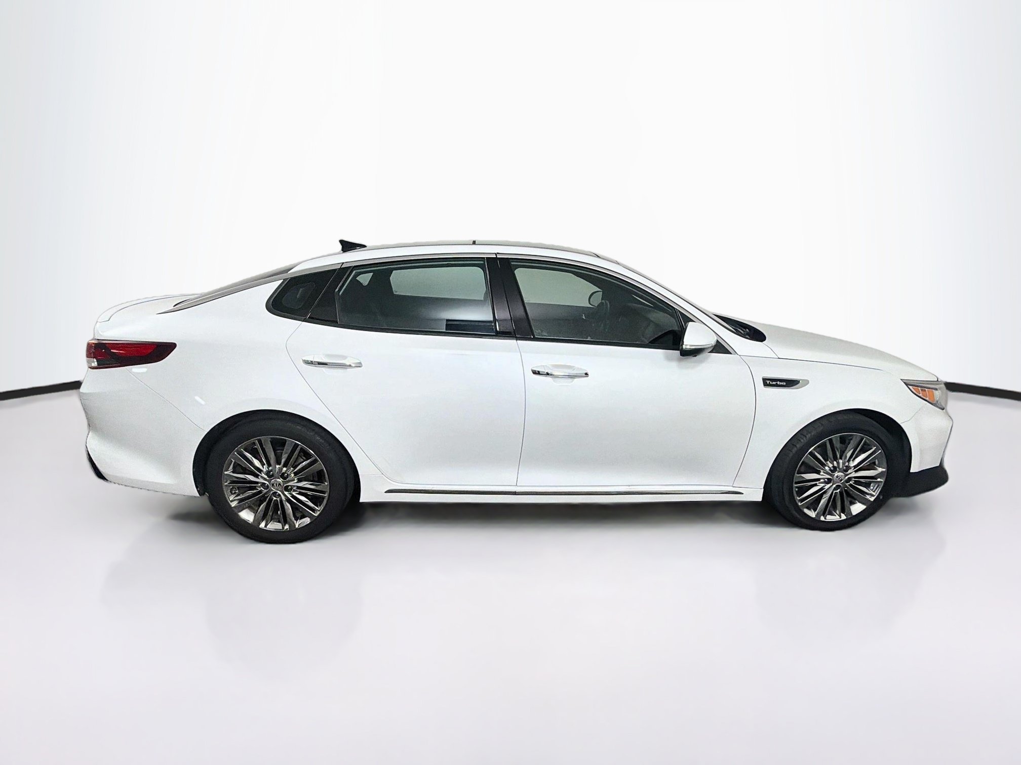 Used 2016 Kia Optima SX w/ Chrome Wheel Package FWD image 10