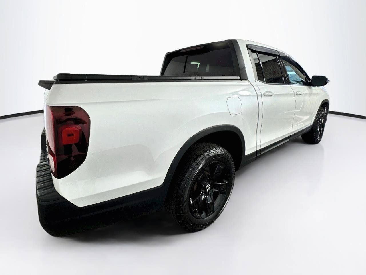 Used 2023 Honda Ridgeline Black Edition image 8