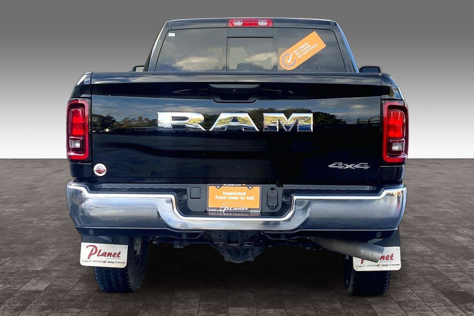 Certified 2026 RAM 2500 Tradesman AWD/4WD image 3