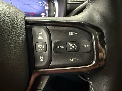 Used 2024 RAM 2500 Limited AWD/4WD image 14
