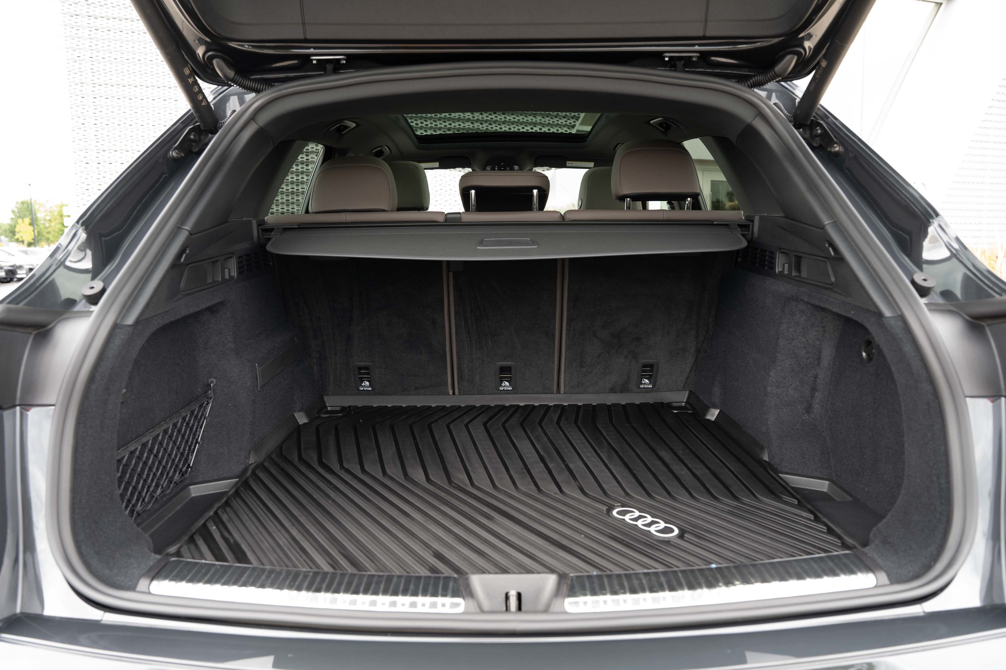 Certified 2025 Audi Q5 Premium w/ Convenience Package AWD/4WD image 24