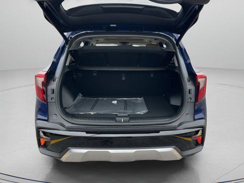 New 2026 Kia Seltos EX image 12