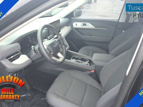 Used 2026 Ford Explorer Active RWD image 23