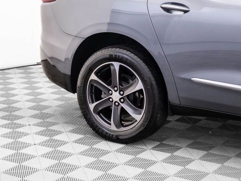 Used 2019 Buick Enclave Essence w/ LPO, Sport Appearance Package image 34