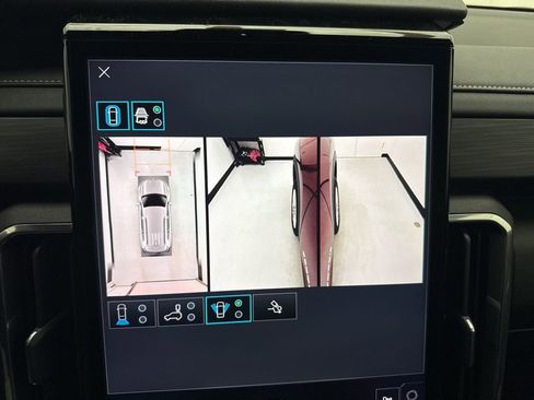 New 2025 GMC Acadia Elevation w/ Elevation Premium Package image 35