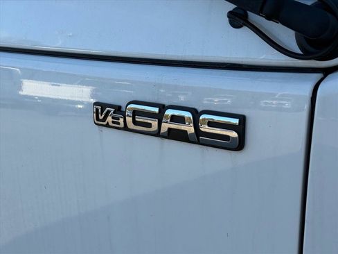 New 2024 Chevrolet Low Cab Forward image 46