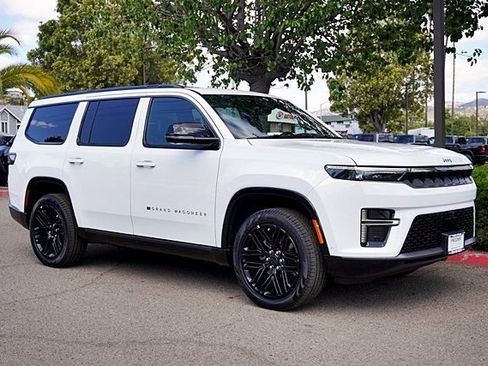 New 2026 Jeep Grand Wagoneer Limited AWD/4WD image 6