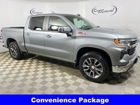 Certified 2023 Chevrolet Silverado 1500 LT w/ Z71 Off-Road Package AWD/4WD image 10