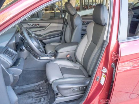 Certified 2024 Subaru Ascent Onyx Edition Limited w/ Popular Package Onyx AWD/4WD image 8