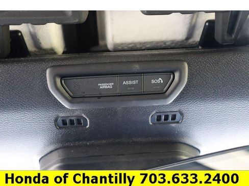 Used 2019 Jeep Wrangler Unlimited Sahara w/ Quick Order Package 24M Moab image 9