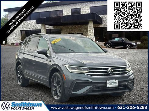 Used 2022 Volkswagen Tiguan SE w/ Panoramic Sunroof Package AWD/4WD image 1