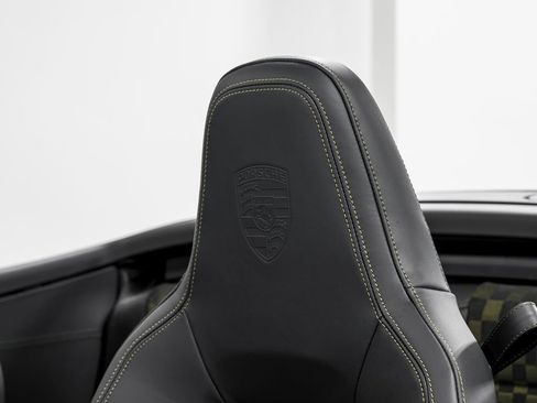 Used 2026 Porsche 911 Carrera GTS image 21