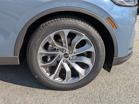 Certified 2025 Lincoln Aviator Reserve image 13