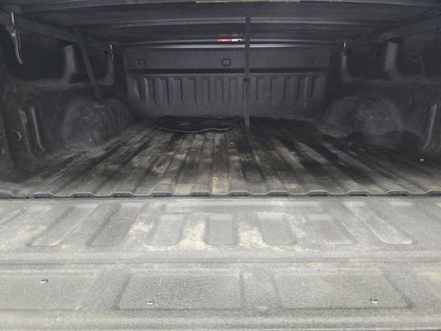 Used 2018 Chevrolet Silverado 1500 LT w/ All Star Edition image 21