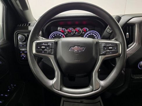 Used 2022 Chevrolet Silverado 1500 Custom Trail Boss w/ Safety Confidence Package image 4