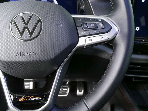 Certified 2025 Volkswagen Atlas Peak Edition SE image 10