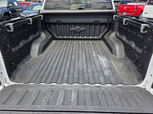 Certified 2023 Chevrolet Colorado Z71 w/ Z71 Convenience Package 2 AWD/4WD image 17
