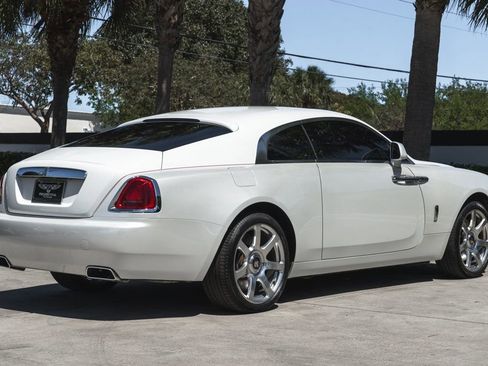 Used 2015 Rolls-Royce Wraith 2dr Coupe image 8