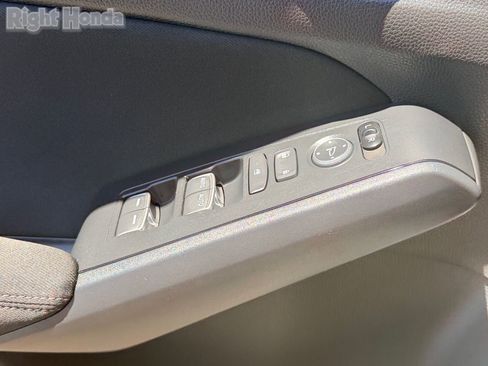 Used 2025 Honda Civic Sport image 18