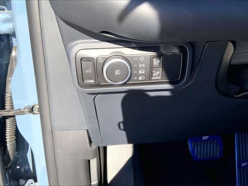 Used 2025 Ford Explorer ST w/ Sun And Sound Package image 32