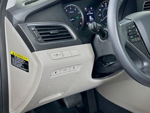 Used 2016 Hyundai Sonata Sport w/ Option Group 1V image 10
