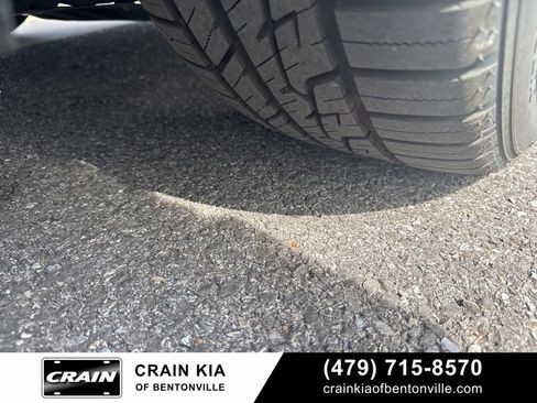 Used 2017 Chevrolet Cruze Premier w/ Enhanced Convenience Package image 33