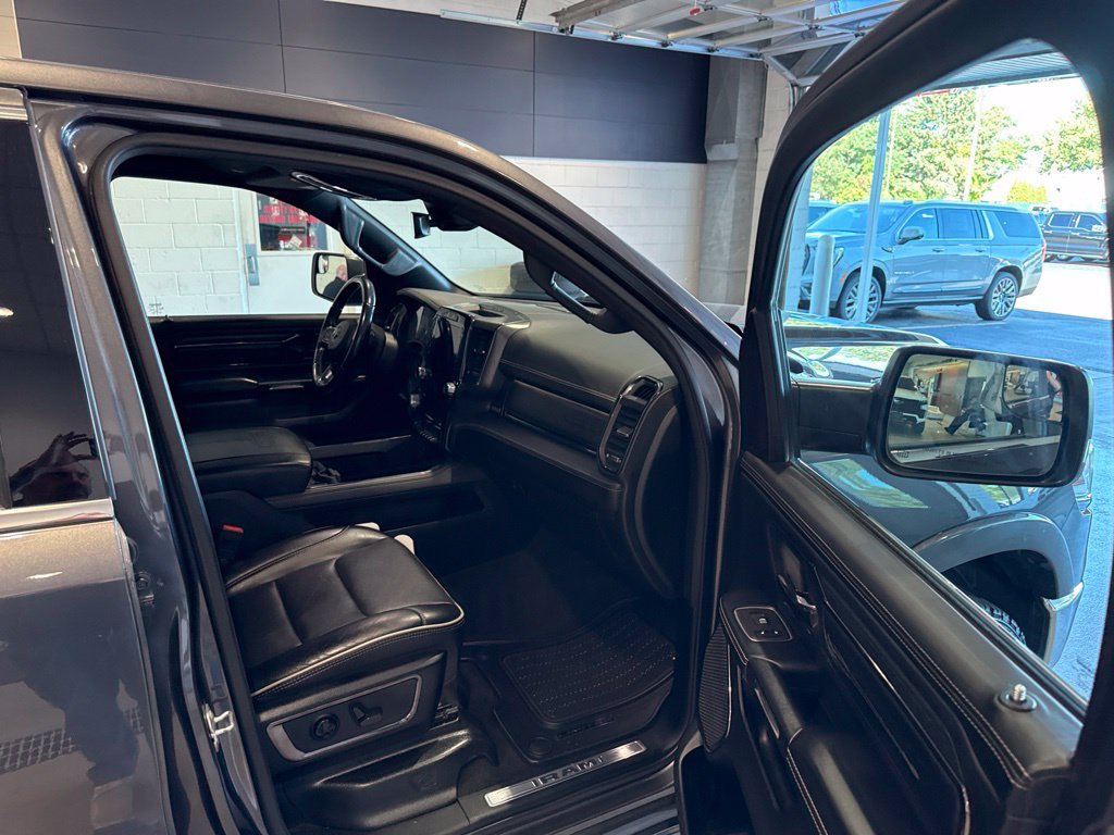 Used 2022 RAM 1500 Limited AWD/4WD image 12