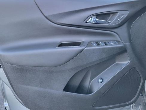 Used 2024 Chevrolet Equinox LT w/ LPO, Floor Liner Package image 11