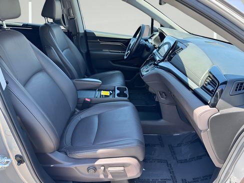 Used 2023 Honda Odyssey Touring image 36
