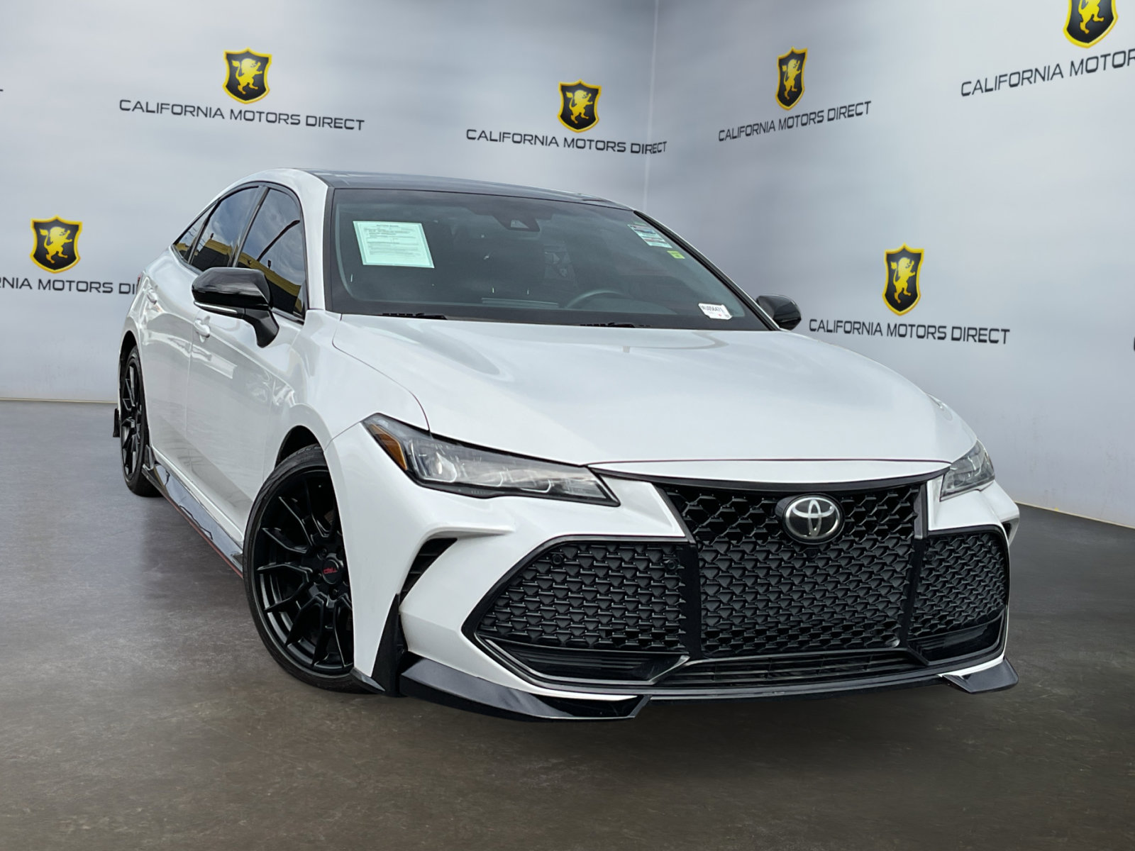 Used 2021 Toyota Avalon TRD FWD image 3