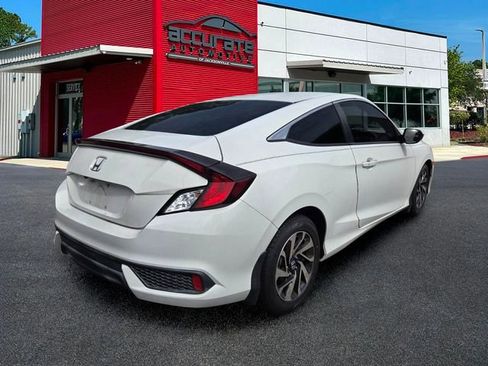 Used 2018 Honda Civic LX-P image 3