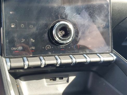 Used 2026 GMC Terrain Elevation image 28