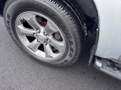 Used 2007 Toyota 4Runner Limited image 8